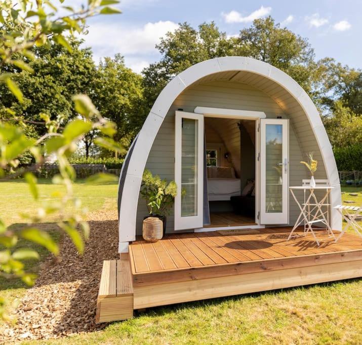 De Verpozing - Vakantiehuisjes Milsbeek 외부 사진